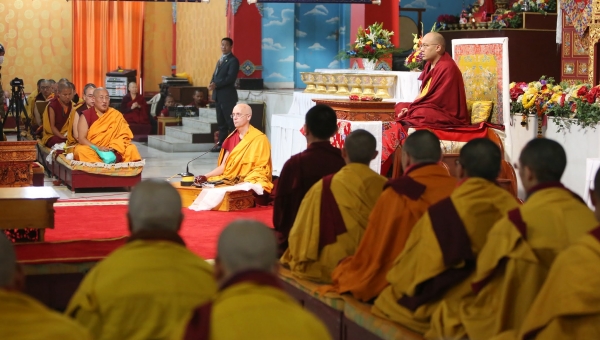Developing Genuine Bodhichitta: The Gyalwang Karmapa Continues His Discussion on the 6th Day of Arya Kshema Teachings